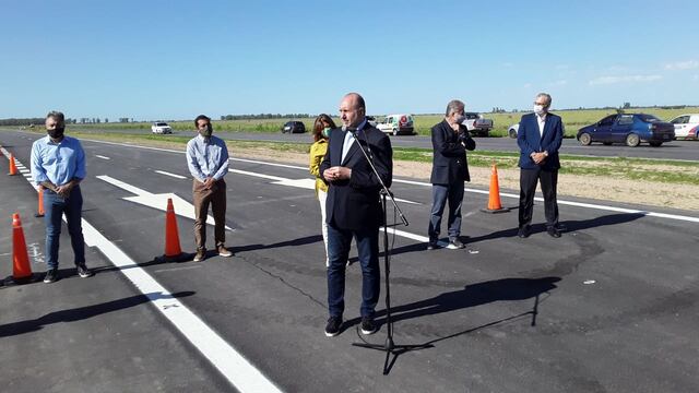 El gobernador Omar Perotti inauguró 8 km de doble traza de la autopista de la ruta nacional 34