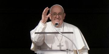 El Papa Francisco advirtió que muchos conflictos “en vez de extinguirse con el diálogo, se alimentan de noticias falsas”.