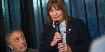 Patricia Bullrich junto a Luis Brandoni