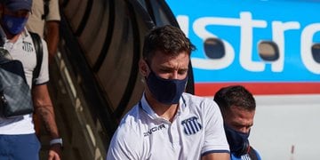 La T llegó a La Plata, con arquero sin confirmar. Pero sería titular Blázquez.