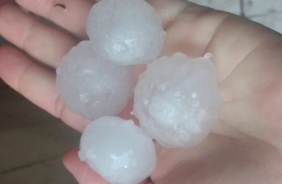 Importante tormenta de granizo azotó este jueves a San Rafael