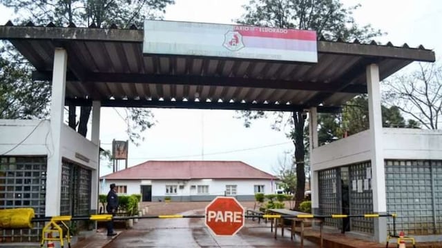 Recluso en terapia intensiva tras un incendio en su celda en Eldorado.