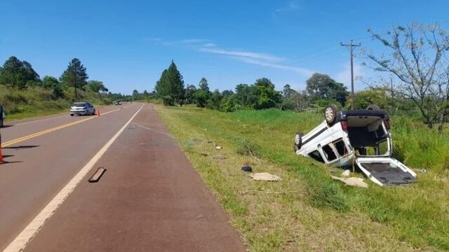 Accidente de tránsito en San Vicente dejó tres personas lesionadas.