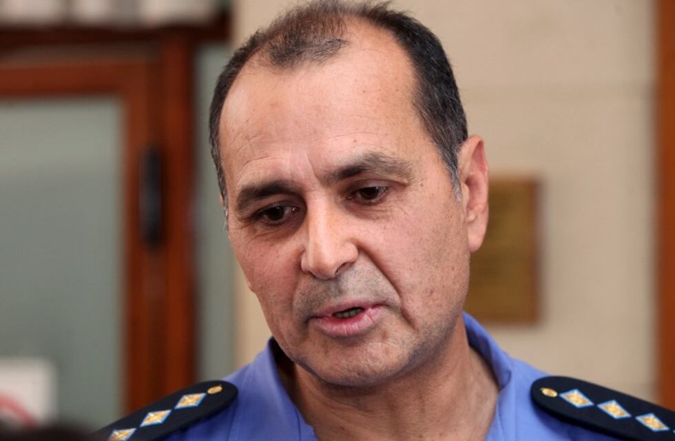 Polémica en el Aconcagua: el jefe de la policía de Mendoza habría mentido sobre la vacunación de su pareja