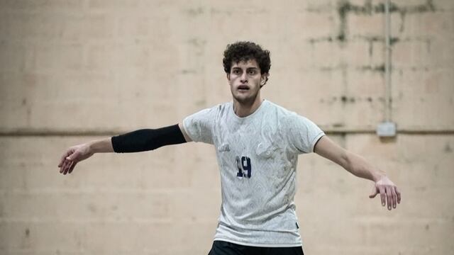 Stefano "Piru" Schiavoni jugador de Arroyito en el handball de General Paz Juniors