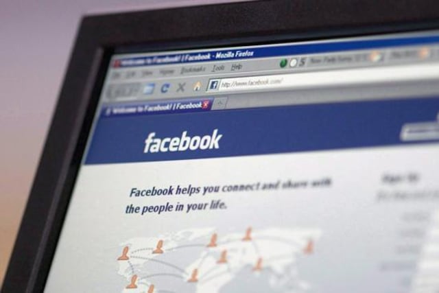 Vendía una lancha por Facebook y lo estafaron.