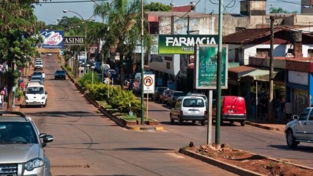 Infidelidad comprobada: siguió a su marido a un viaje de negocios y lo encontró con su amante.