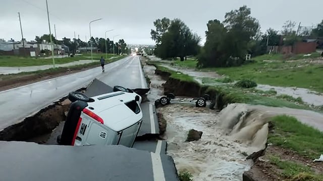 Temporal en Bahía Blanca. (X)