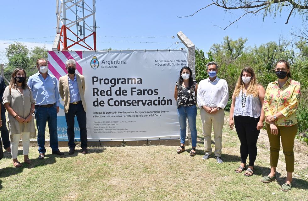 Presentaron en Diamante un sistema de faros de monitoreo de las islas para prevenir incendios