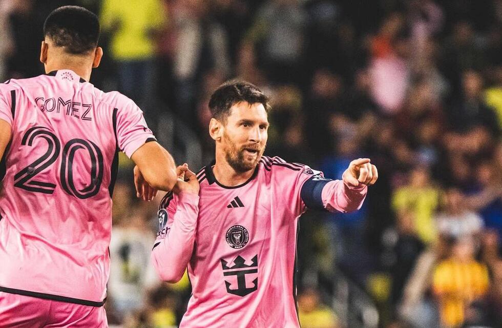 Un admirador de Lionel Messi puso a prueba su paciencia: “Ya te firmé quinientas”