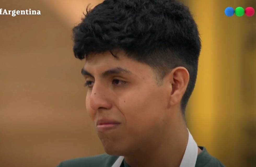 Antonio, el salteño de MasterChef, se quebró en pleno programa al escuchar el pedido de su familia