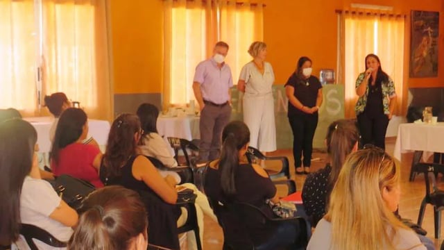 Se desarrolló un taller sobre violencia de género en Colonia Wanda.