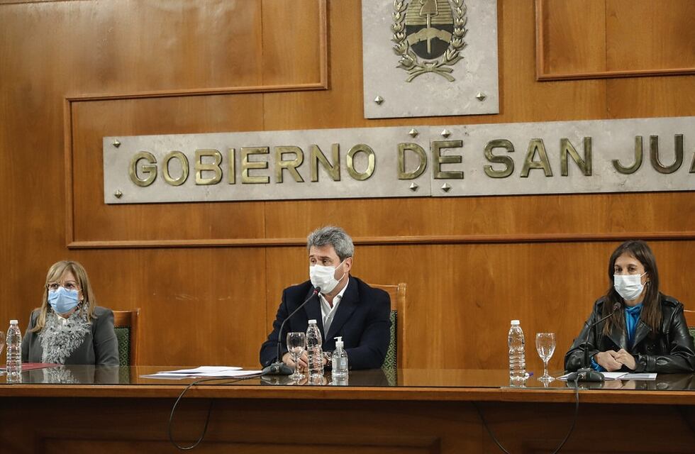 San Juan destinará mil millones de pesos para proteger 15 mil puestos de trabajo