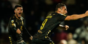 Gonzalo Bergessio, de penal, concretó el empate de Platense ante Godoy Cruz por la Liga Profesional.