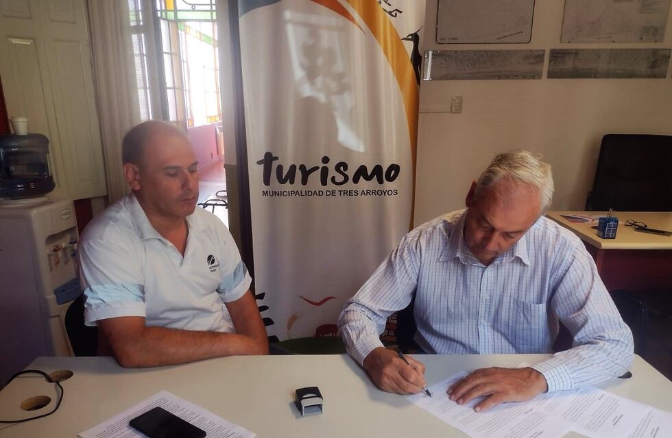 Convenio entre la Dirección de Turismo de Tres Arroyos y Corredores Viales S.A para la instalación de una Posta Turística