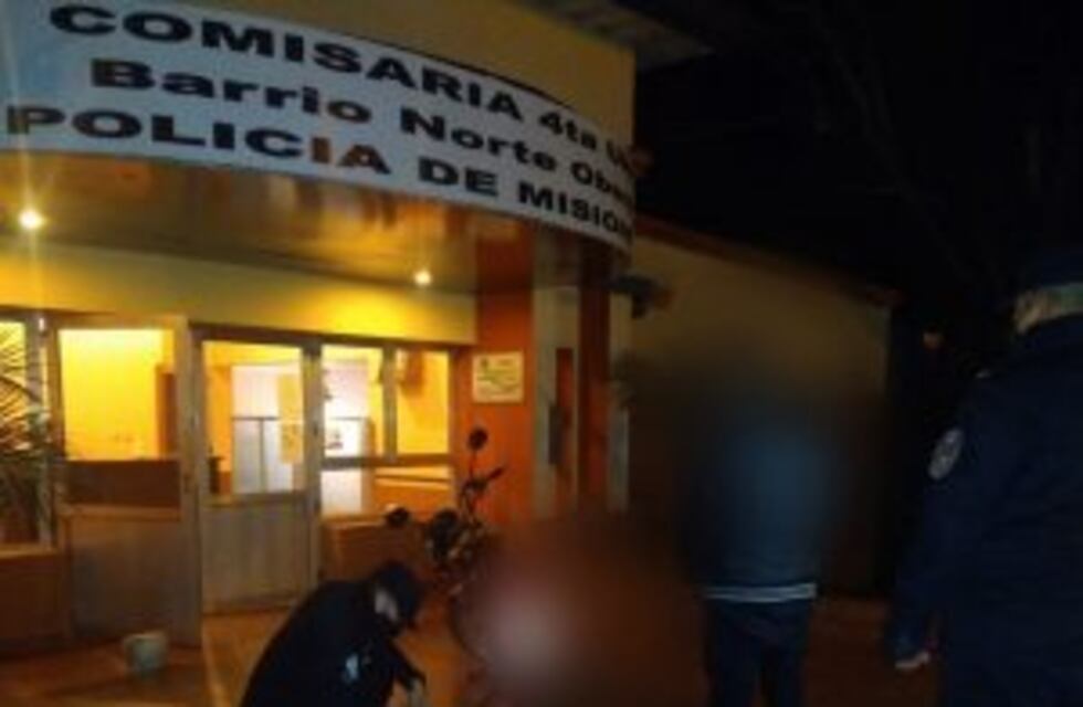 Oberá: detuvieron a un joven que empujaba una moto sin documentaciones