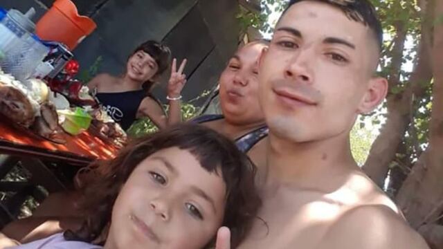 Incendió la casa donde se encontraban viviendo su expareja y una de sus hijas.