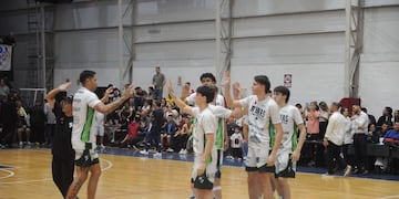 Atenas enfrentó a San Lorenzo, en Buenos Aires, por el quinto partido de la serie permanencia de la Liga Nacional de Básquet. (Federico López Claro)