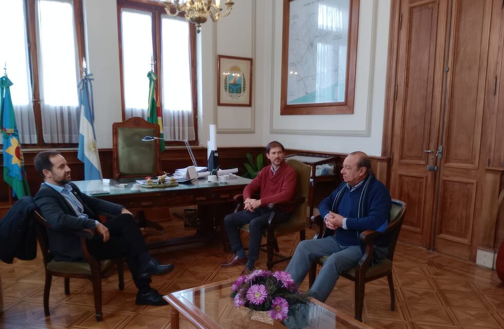 Tres Arroyos: El intendente Carlos Sánchez recibió al nuevo gerente de la sucursal local del Banco Provincia