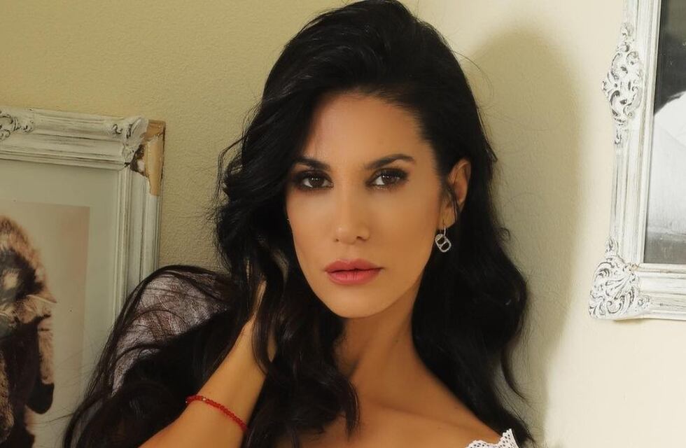 Se casó Silvina Escudero: así fue el look que eligió para el civil