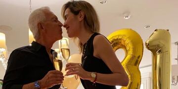 Eduardo y Elina Costantini festejando el cumpleaños de la modelo.