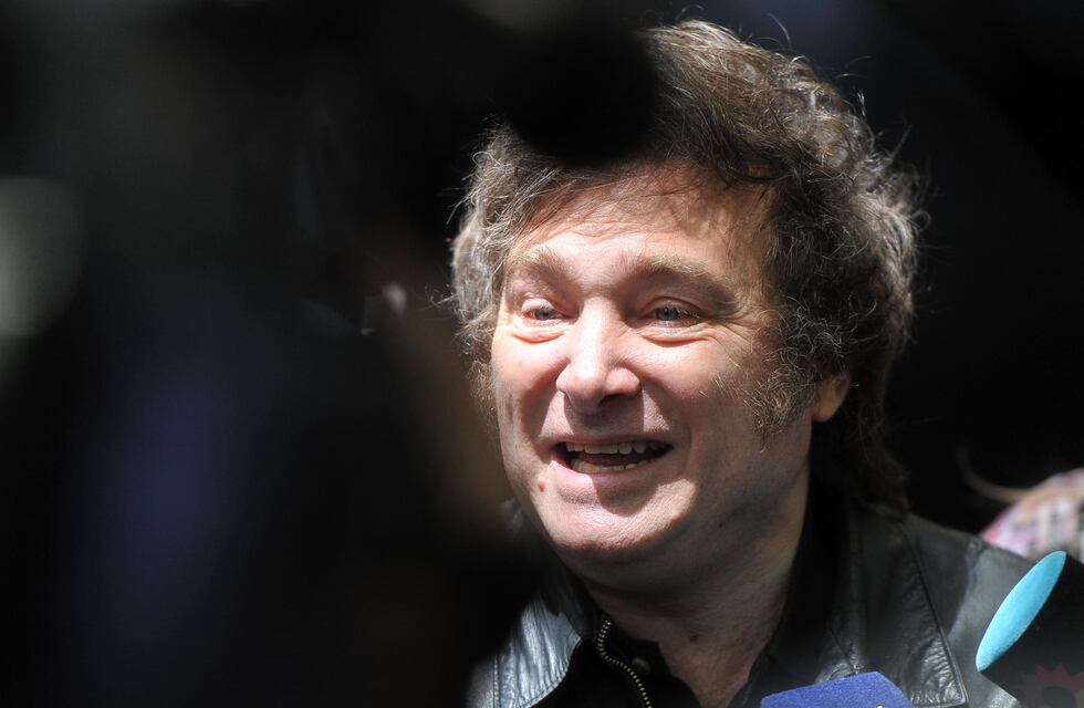 Javier Milei es el nuevo presidente de los argentinos  y en Carlos Paz arrasó con el 80% de los votos