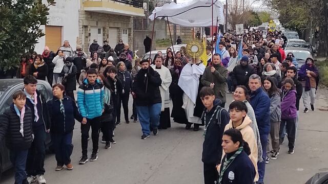El Corpus Christi recorrió Punta Alta y reavivó la Fe