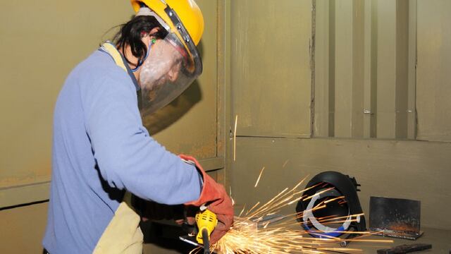 La comuna de Godoy Cruz abrió la inscripción para participar de talleres de oficios socioproductivos. Gentileza MGC