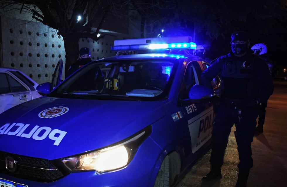 Otra vez, un herido por un piedrazo en la Circunvalación de Córdoba: ahora fue un policía