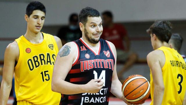 Toni Vicens sufrió una fractura en el pie. No se sabe cuánto tiempo estará ausente (Leandro Gómez / Prensa Instituto).