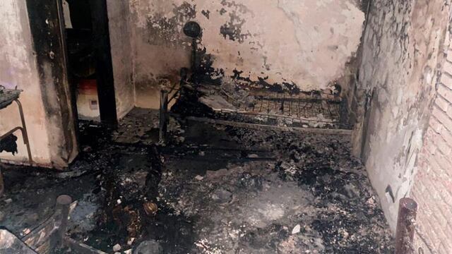 Las llamas destruyeron todo en una instalación de Granja de Funes.