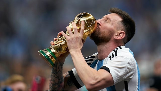Messi con la Copa del Mundo.