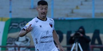 Federico Lértora es duda en Colón de Santa Fe para enfrentar a Boca en la Bombonera el próximo domingo. (@ColonOficial)