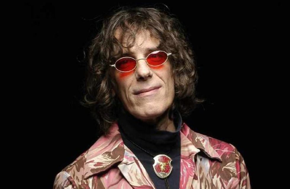 Todo un modelo e irreconocible: así está hoy Ángelo Mutti, el nieto de Luis Alberto Spinetta