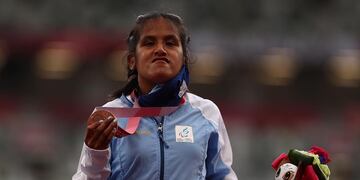 Yanina Martínez ganó la medalla de bronce en la final de 200 metros T36 en los Juegos Paralímpicos de Tokio 2020.