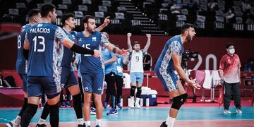 El Seleccionado argentino de vóley masculino derrotó a Francia en los Juegos Olímpicos y se mantiene expectante de cara a la clasifiación.