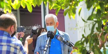 Alberto Rodríguez Saá presentó una lista para presidir el PJ nacional.