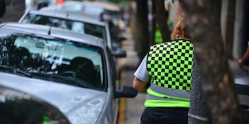 Una inspectora de tránsito fue atropellada en el centro de la ciudad (imagen ilustrativa)