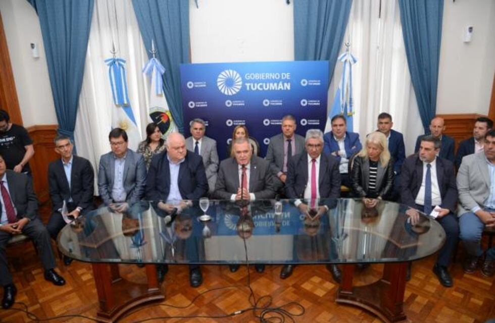 Jaldo y Milei discutieron sobre obras claves para Tucumán