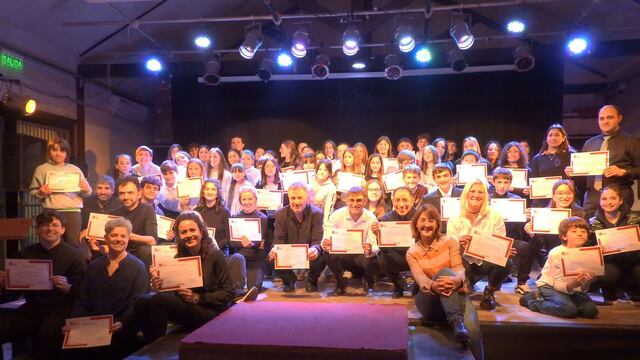 La Escuela Municipal de Música "Remo Pignoni" llevó a cabo el 7° Seminario para Instrumentistas de Cuerda Frotada
