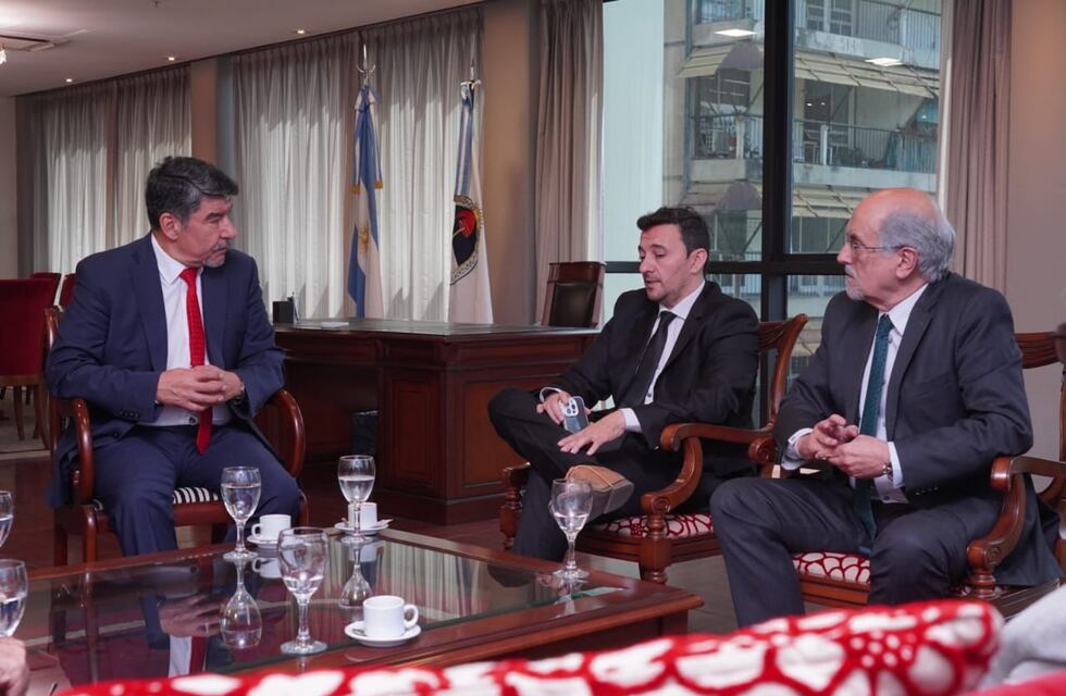 Acevedo se reunió con la Federación Económica