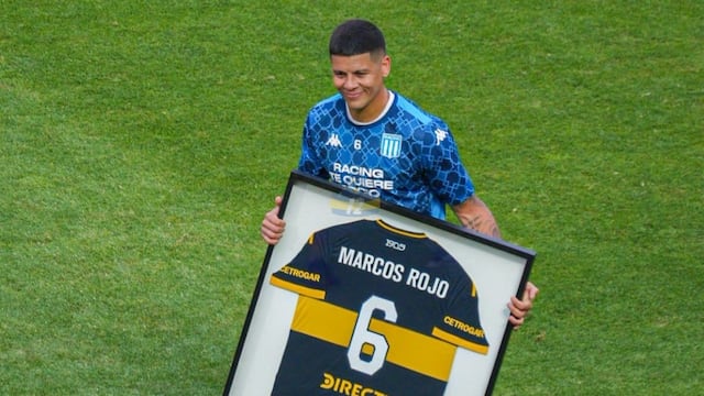 Marcos Rojo, defensor de Racing, fue homenajeado por Boca en la previa de la semifinal en La Bombonera