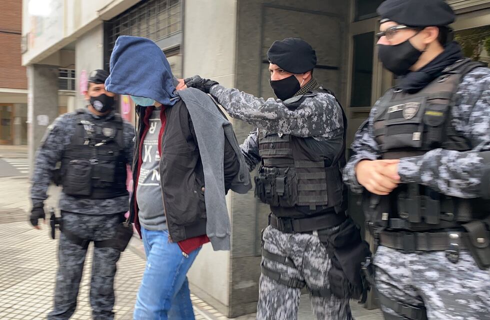 Caen dos hombres en Rosario ligados a red internacional de pornografía infantil