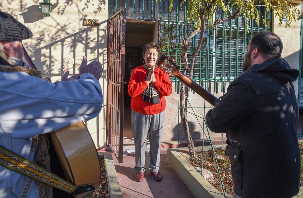 Guaymallén le brindó un homenaje a la escritora Norma Acordinaro