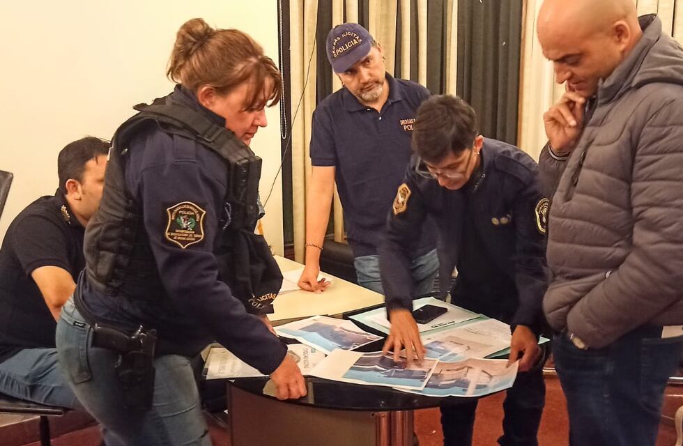 Tres Arroyos: dos detenidos en cuatro allanamientos por drogas