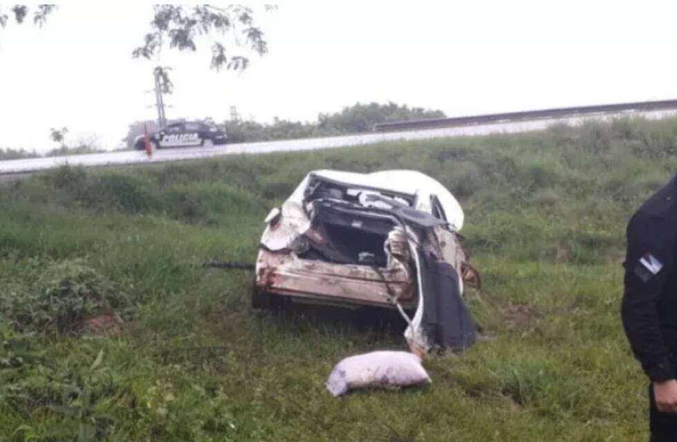 El ex intendente de El Soberbio   Alberto “Coleco” Krysvzuk  tuvo un accidente de tránsito y sufrió heridas leves