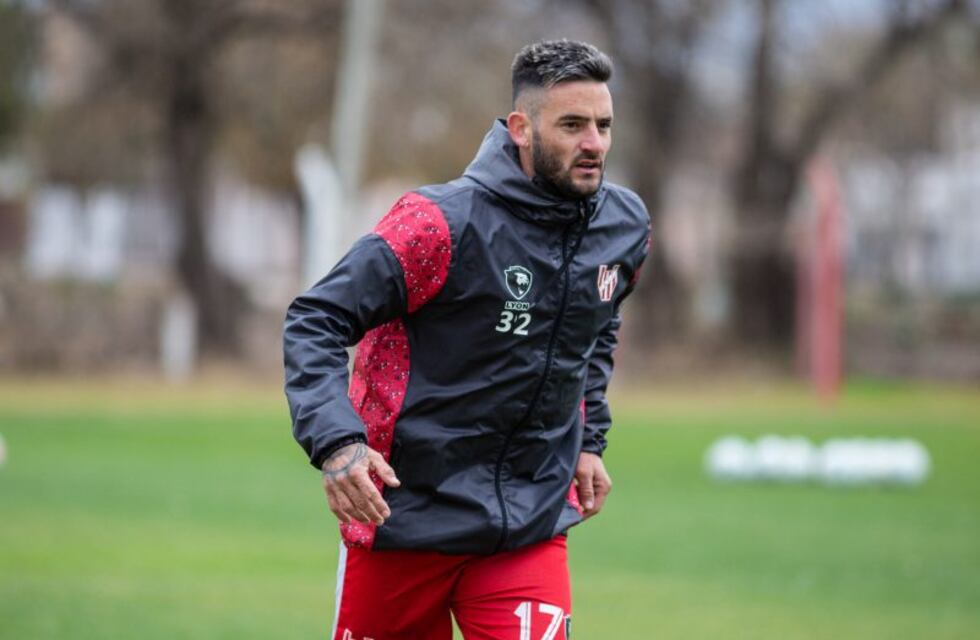 Los refuerzos que pueden debutar en Instituto este domingo; y compás de espera por Arzura