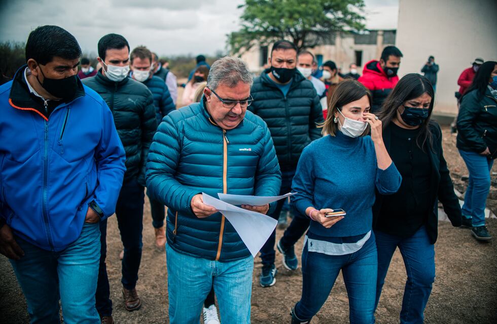 El gobernador Jalil recorrió el predio del parque industrial de Andalgalá