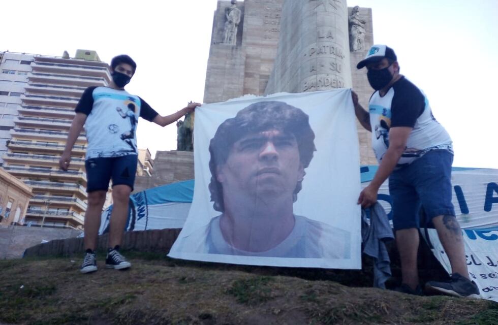 Rosario se sumó al pedido de Justicia por la muerte de Diego Maradona