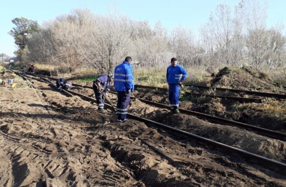 Huinca Renancó: maleantes descarrilaron el tren